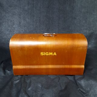 Caja madera Sigma antigua