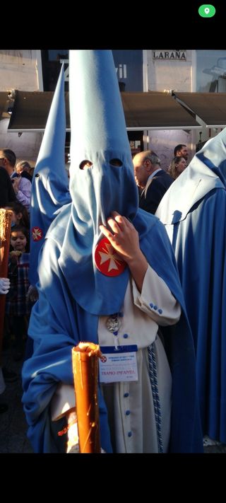 Túnica Nazareno azul Hermandad San Esteban