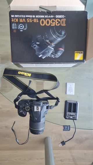 Nikon D3500 + Objetivo 18-55 VR