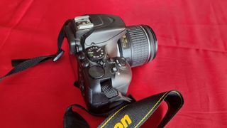 Nikon D3500 + Objetivo 18-55 VR