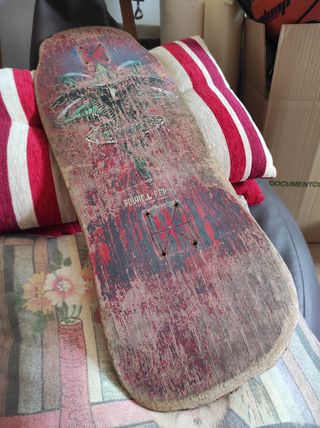 Tabla Skate Tony Hawk Claw roja