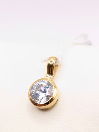 Colgante oro 18k con circonita
