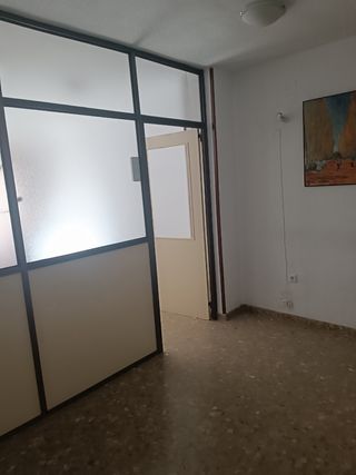 Oficina en alquiler - Linares