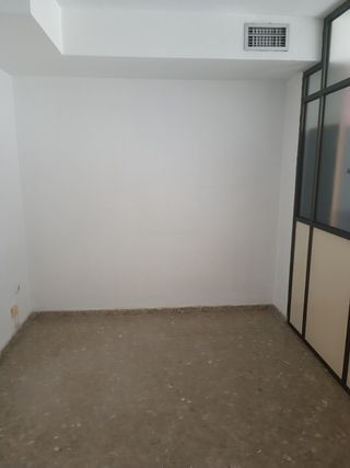 Oficina en alquiler - Linares