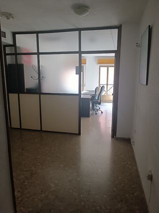 Oficina en alquiler - Linares