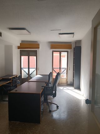Oficina en alquiler - Linares
