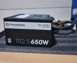 Thermaltake TR2 S 650W - Fuente alimentación