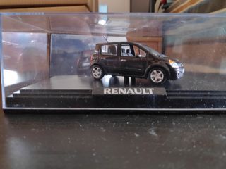Miniatura Renault Modus negra