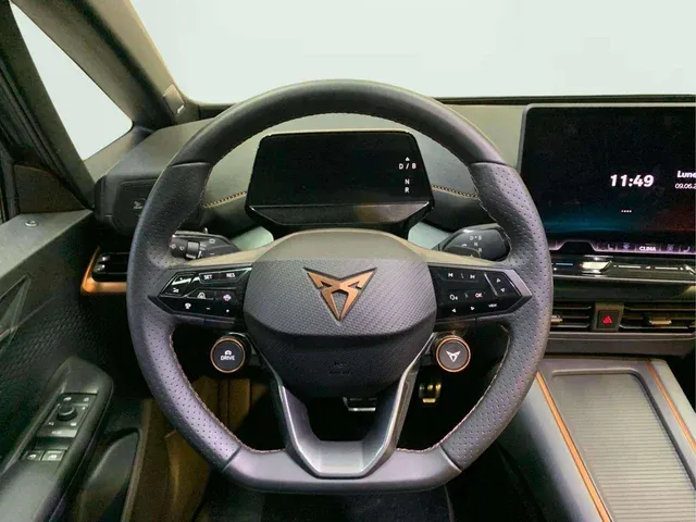 CUPRA Born 2025