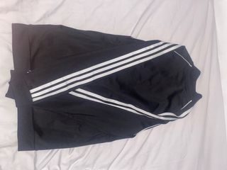 Sudadera Adidas negra talla XS
