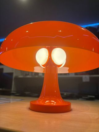 Lampada vintage arancione