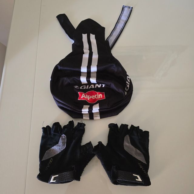 Guantes ciclismo Giant Alpecin pañuelos