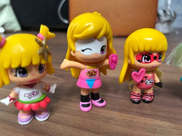 4 Pinypon Super Hero + cabeza contenedor