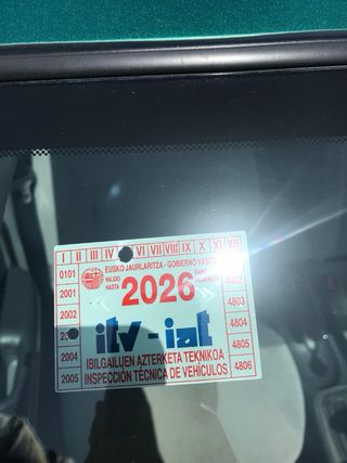 Nissan Almera 2001