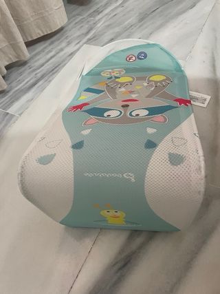 Hamaca de baño bebé mapache