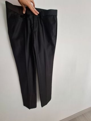Traje negro hombre