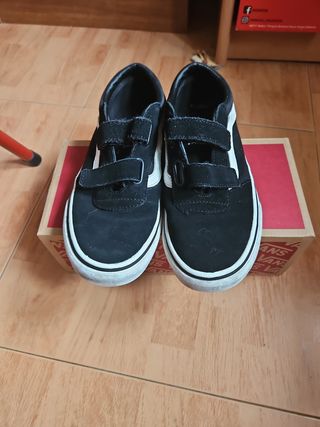 Zapatillas Vans negras talla 35