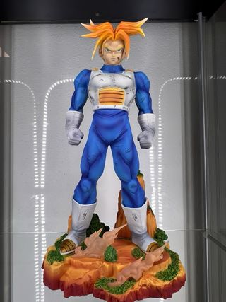 Figura Trunks Futuro 28cm PVC