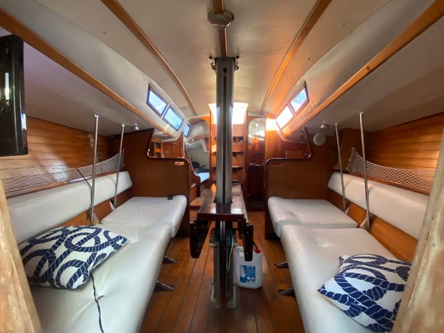 Jeanneau Selection 37 - Velero 11,35m