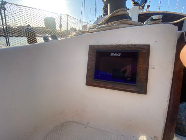 Jeanneau Selection 37 - Velero 11,35m