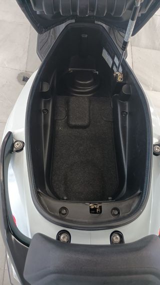 SYM Joymax 300i ABS - Scooter