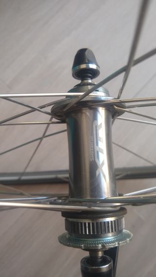 Rueda delantera Shimano XTR