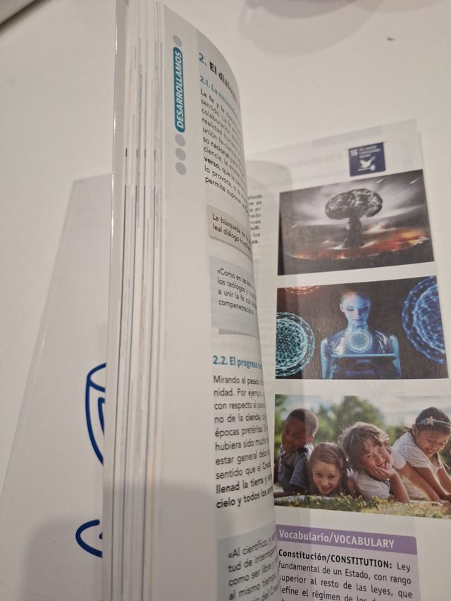 RELIGION CATOLICA 1 BACH (COMUNIDAD LANIKAI)