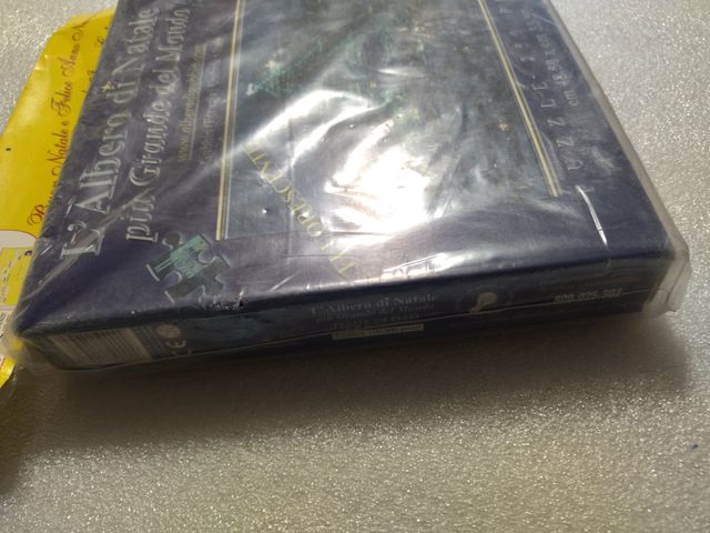 Puzzle Albero Natale Gubbio 250 pz