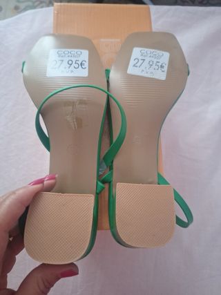 Sandalias verdes tacón bajo - talla 38