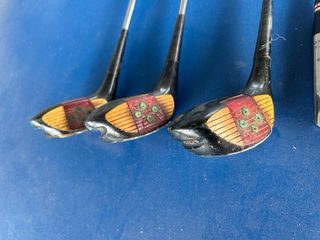 Mazze da golf vintage (4 legni + 1 ferro)
