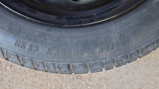 Neumático Continental 175/70R14