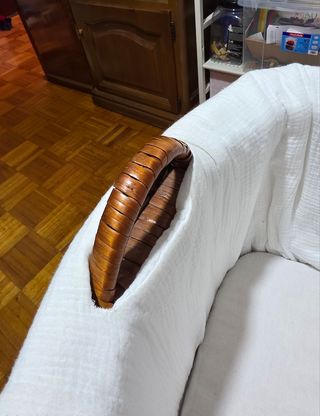 Cuna mimbre Moisés-Serón bebé.