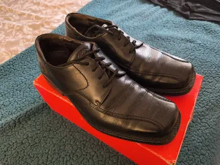 Zapatos negros hombre