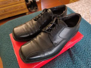 Zapatos negros hombre