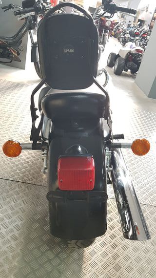 SUZUKI INTRUDER 250cc