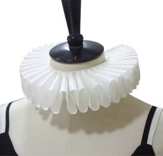 Cuello blanco disfraz época