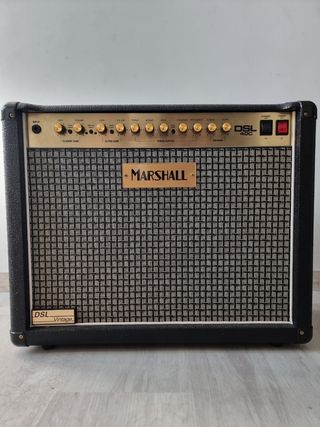 Amplificador Marshall DSL40C Vintage