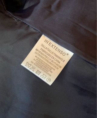 Abrigo corto de paño. 