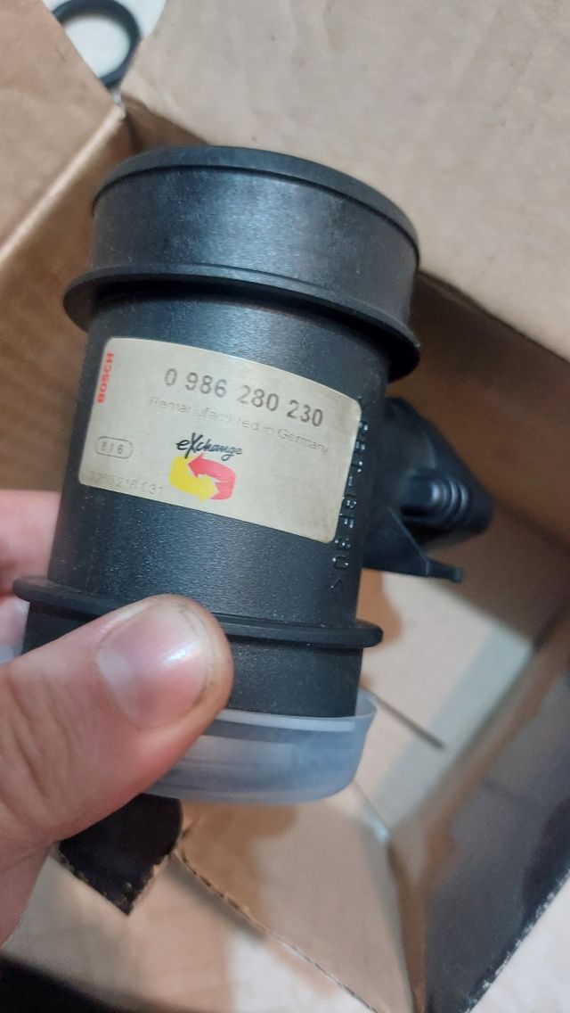 Caudalímetro Bosch 0280218031 Opel Corsa C