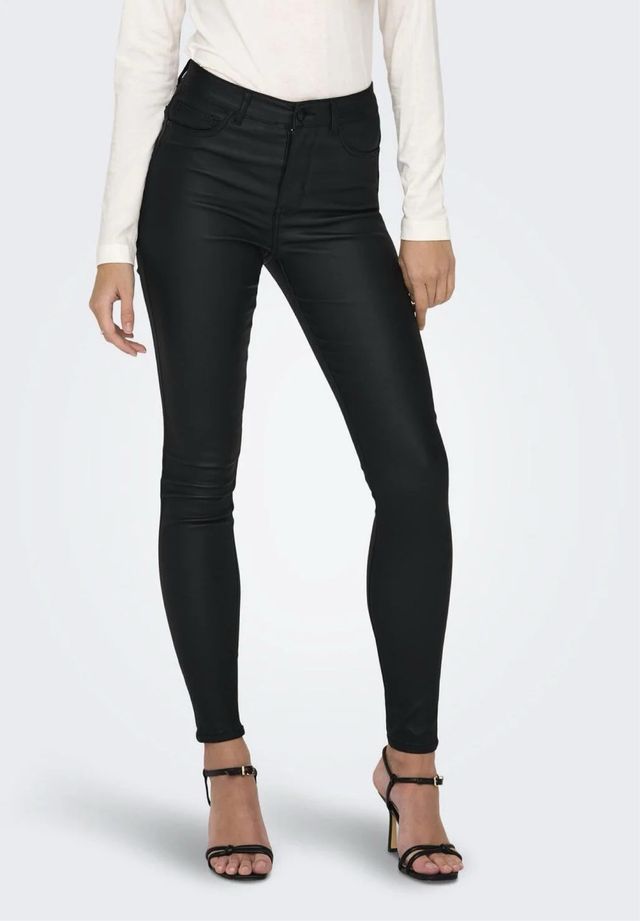 Pantalones JDY negros efecto piel