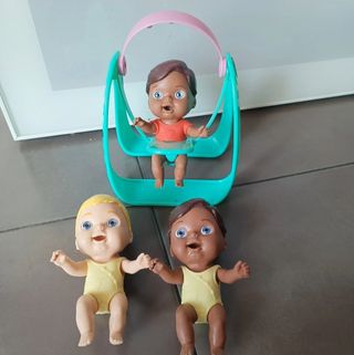 3 Muñecos Amicci + Columpio