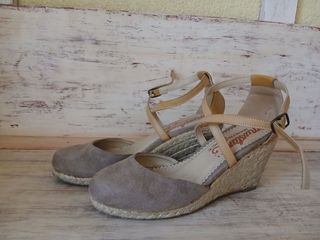 Alpargatas Mustang beige