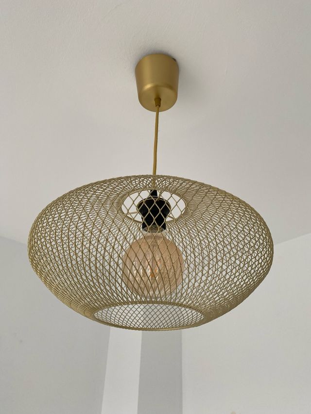 Lámpara techo dorada metal