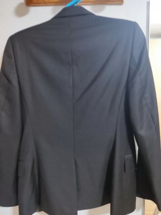 Traje chaqueta negro hombre