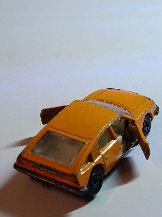 BMC 1800 PIRINFARINA DE 1969 1/64 LESNEY MATCHBOX