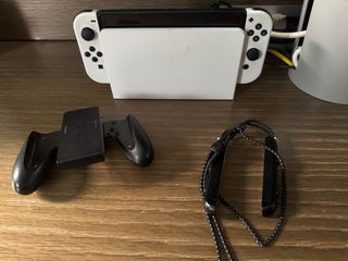 Nintendo Switch OLED y tarjeta microSD 256 GB