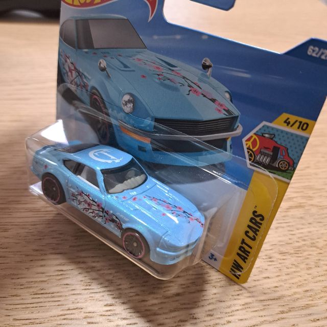 Hot Wheels Datsun 240Z - HW Art Cars
