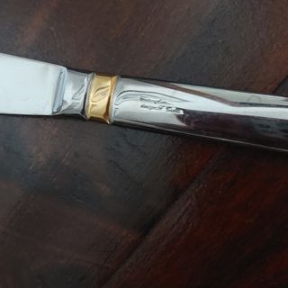 Posate dolci: spatola e coltello