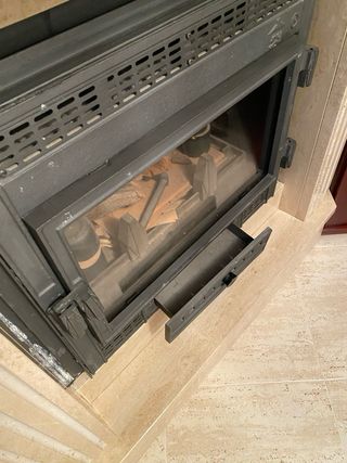 Chimenea hierro fundido negra