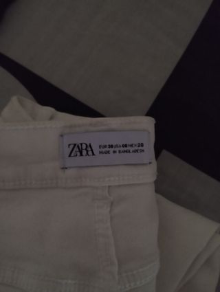 Pantalones blancos elásticos (Leggins)